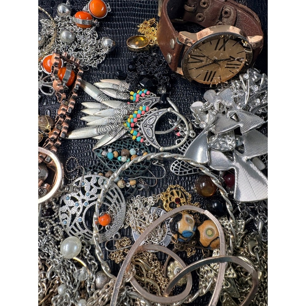 Mixed Fashion Jewelry Lot Wearable to Craft Pieces 3lb 4oz - Picture 11 of 13